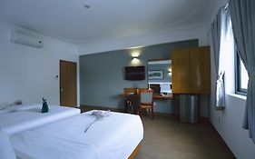 Happy Life Green Hotel